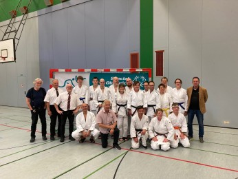 Judoka zeigen hervorragende Leistungen bei bundesoffenen Kata-Turnier der Special Olympics